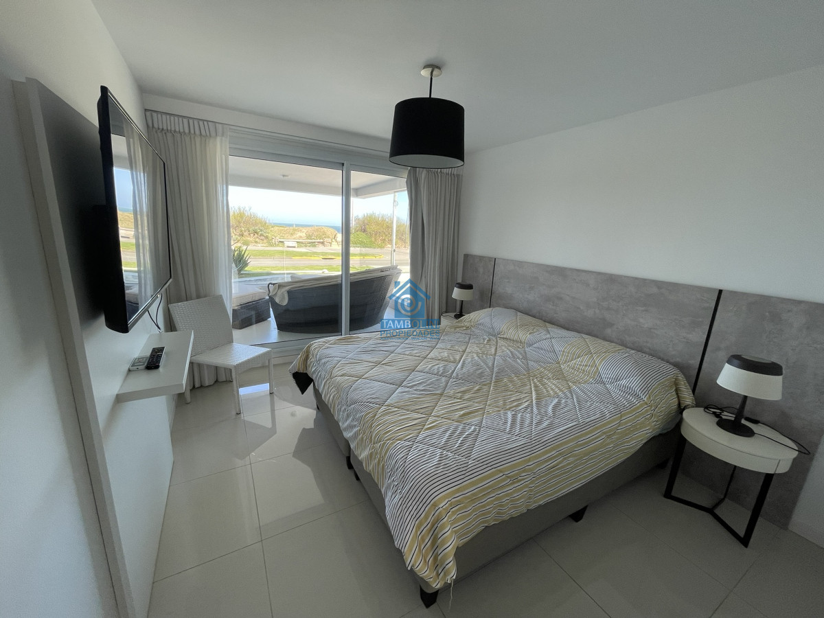 Apartamento ID.639 - Sobre la mansa gran departamento.