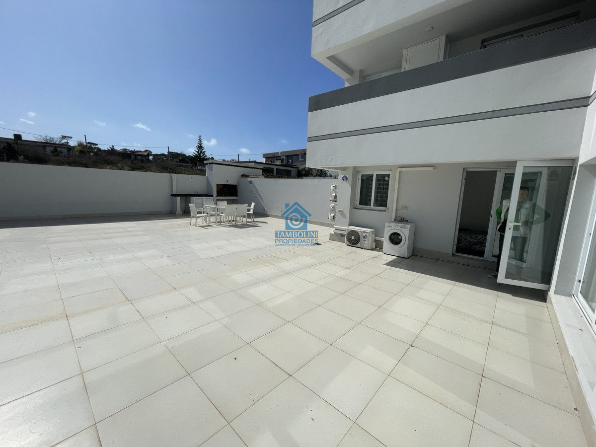 Apartamento ID.639 - Sobre la mansa gran departamento.