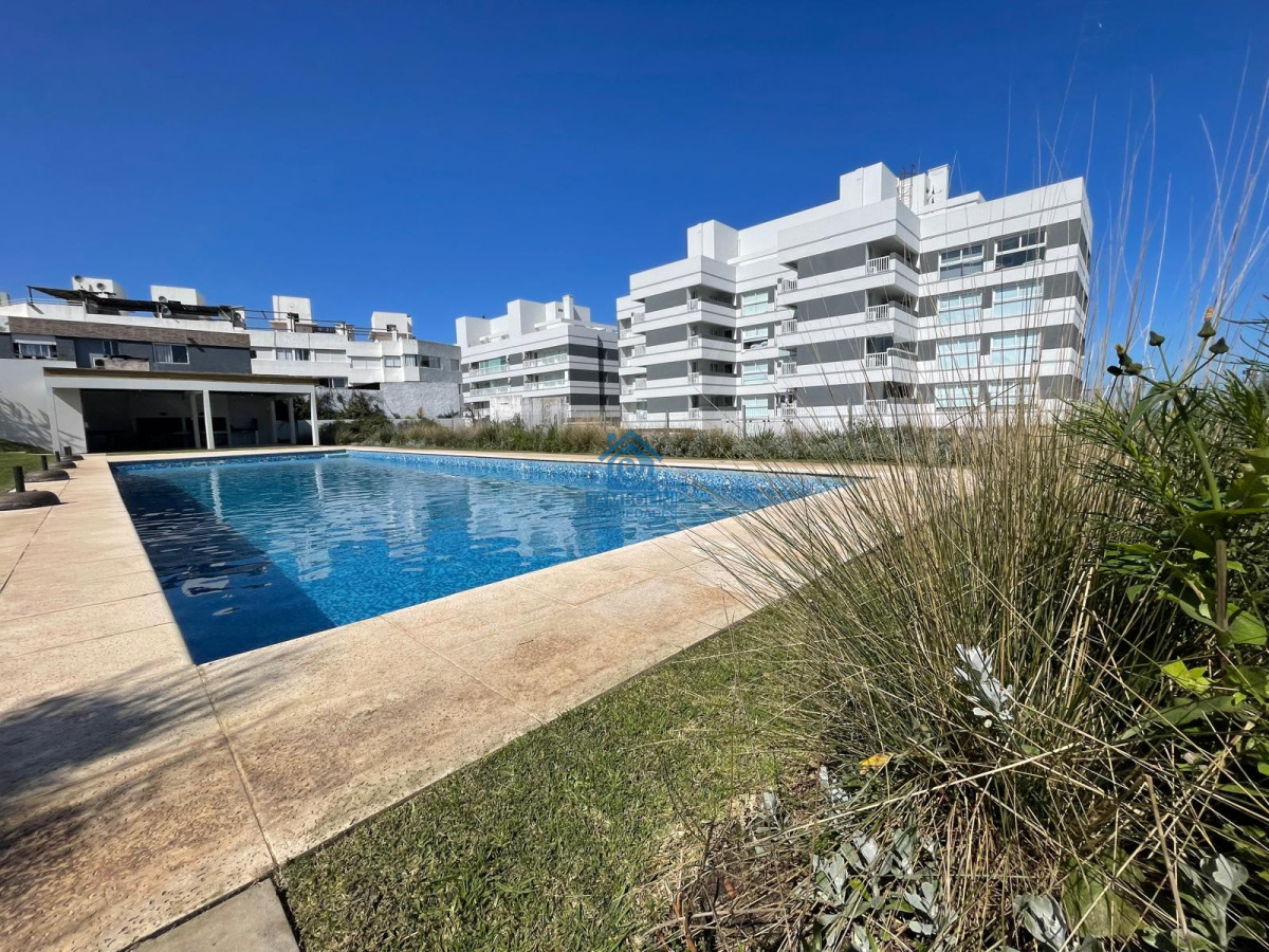 Apartamento ID.639 - Sobre la mansa gran departamento.