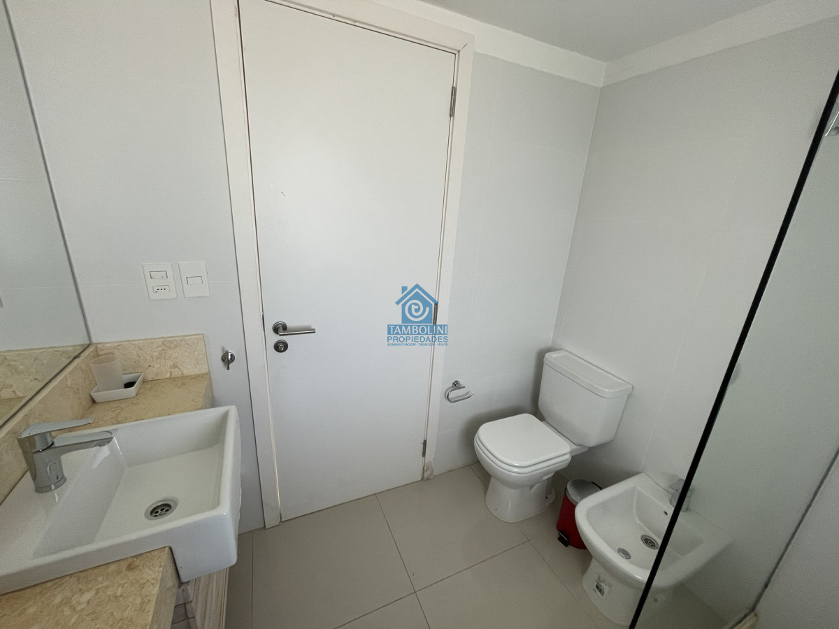 Apartamento ID.639 - Sobre la mansa gran departamento.