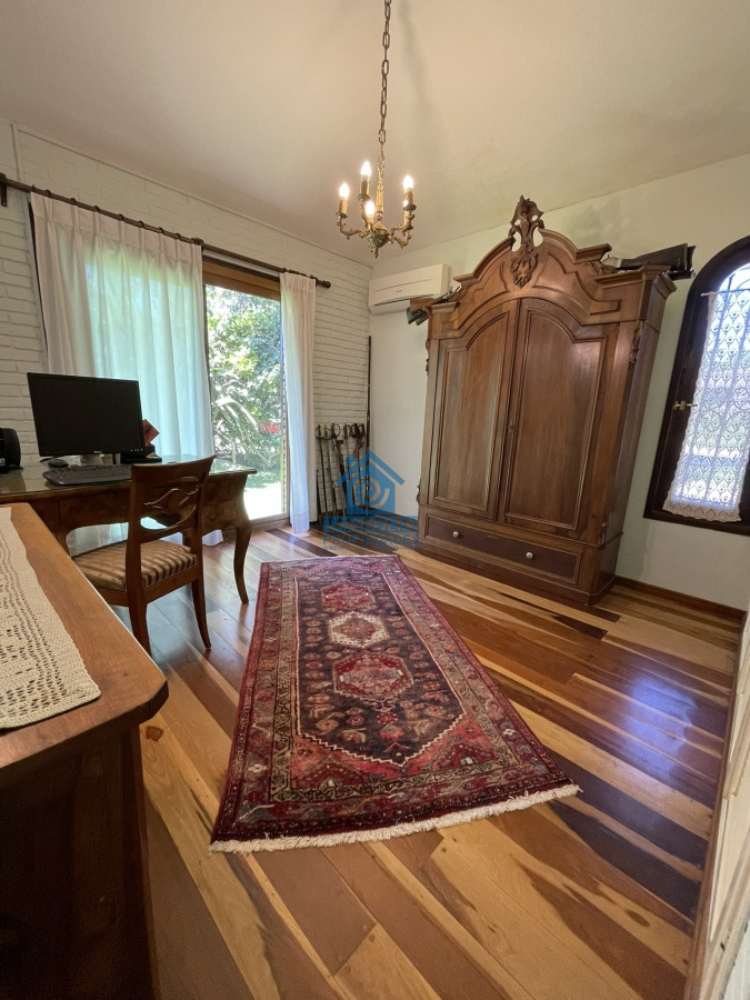 Casa ID.480 - Una propiedad esplendida, pensada y con absolutamente todas las comodidades para poder residir en ella todo el año.   
