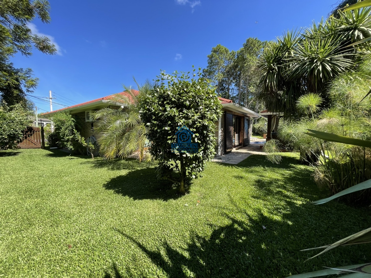 Casa ID.480 - Una propiedad esplendida, pensada y con absolutamente todas las comodidades para poder residir en ella todo el año.   