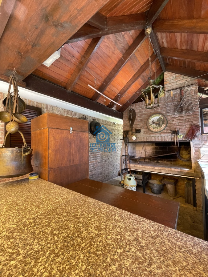 Casa ID.480 - Una propiedad esplendida, pensada y con absolutamente todas las comodidades para poder residir en ella todo el año.   