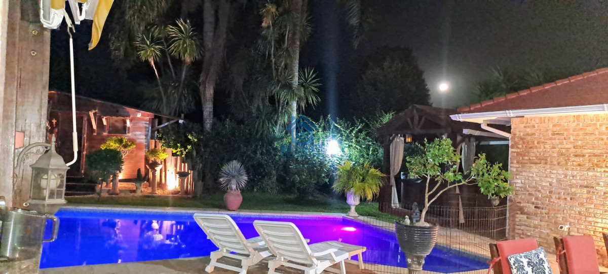 Casa ID.480 - Una propiedad esplendida, pensada y con absolutamente todas las comodidades para poder residir en ella todo el año.   