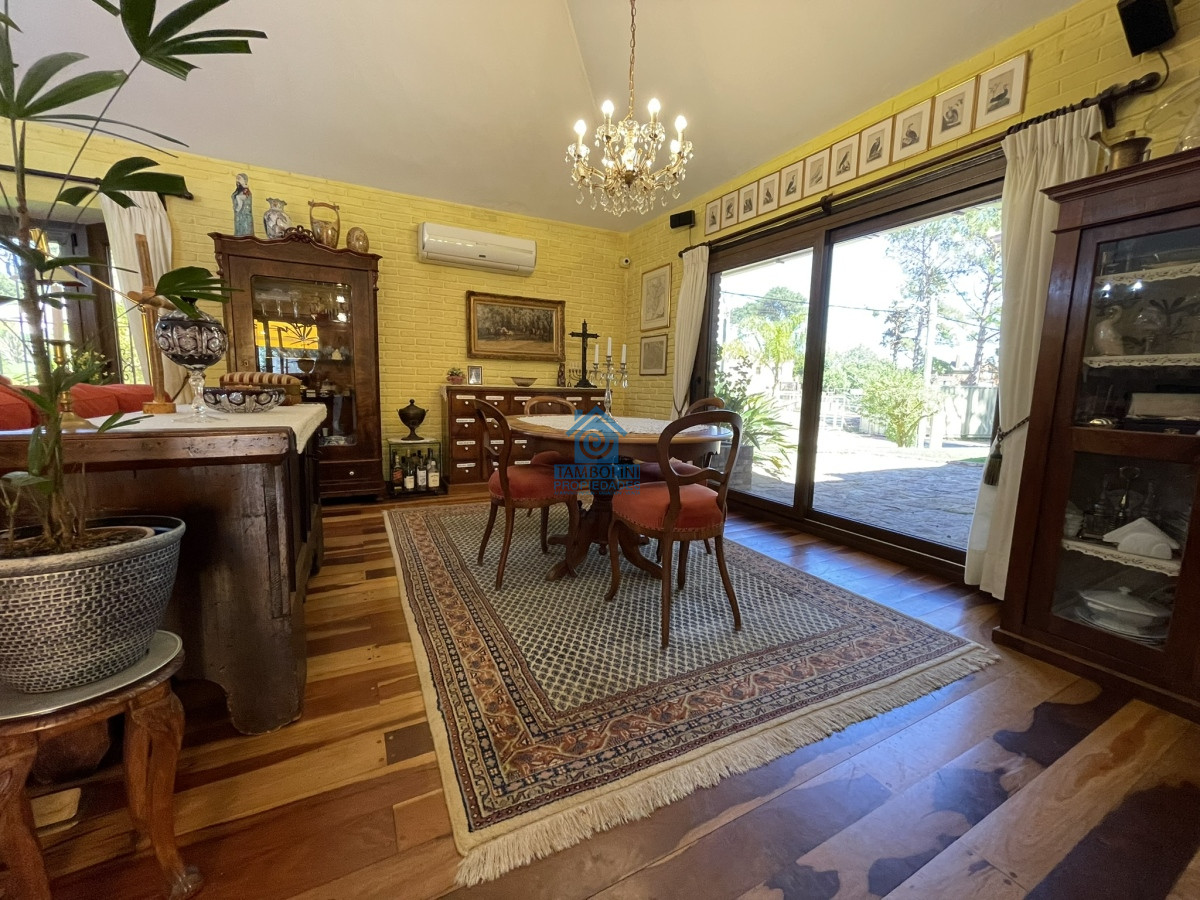 Casa ID.480 - Una propiedad esplendida, pensada y con absolutamente todas las comodidades para poder residir en ella todo el año.   