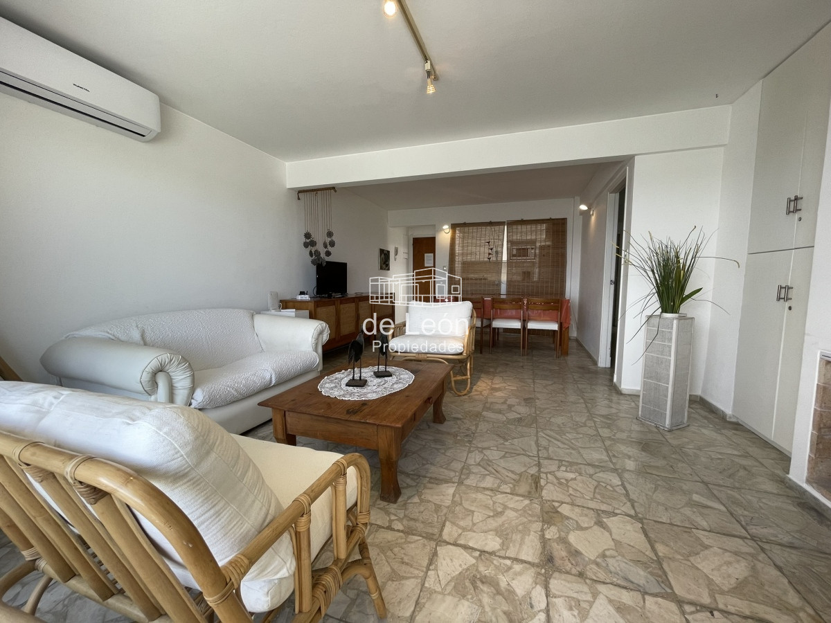 Apartamento ID.15179 - De las propiedades de nuestra administración ofrecemos este hermoso penthouse con órden de venta.