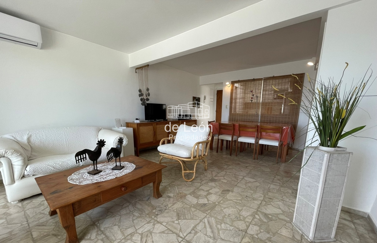 Apartamento ID.15179 - De las propiedades de nuestra administración ofrecemos este hermoso penthouse con órden de venta.