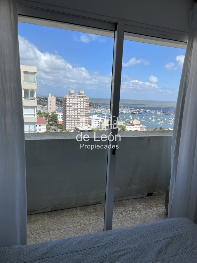 Apartamento ID.15179 - De las propiedades de nuestra administración ofrecemos este hermoso penthouse con órden de venta.