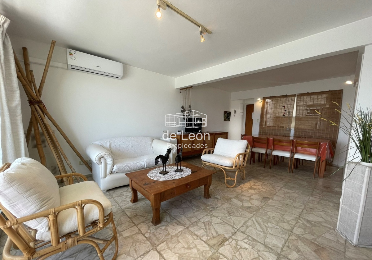 Apartamento ID.15179 - De las propiedades de nuestra administración ofrecemos este hermoso penthouse con órden de venta.