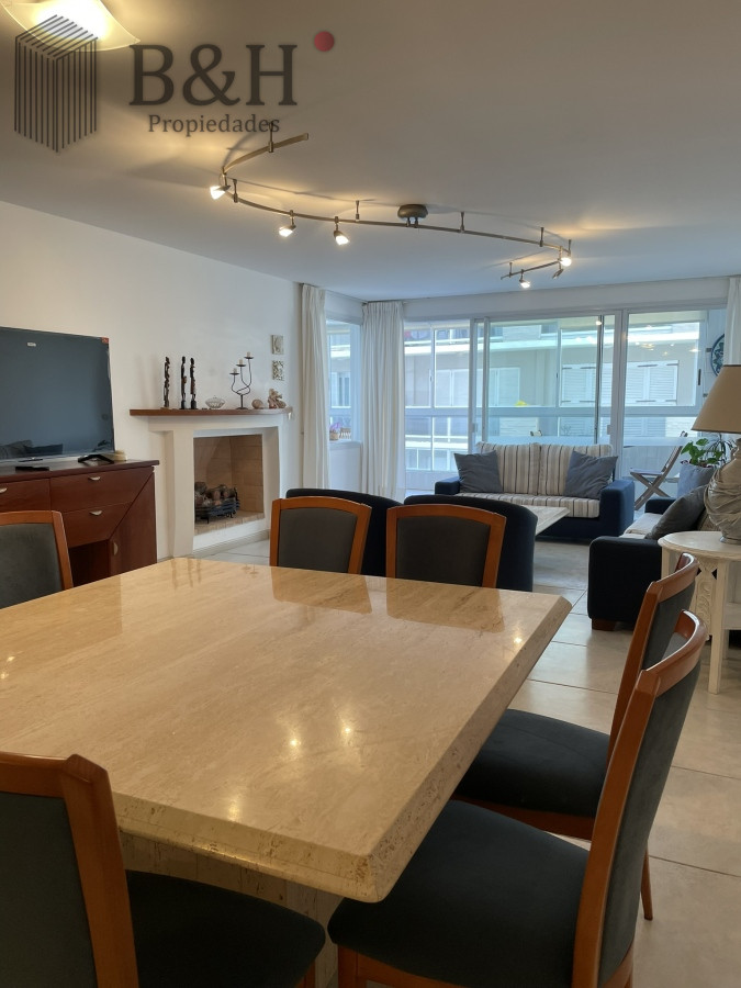 Brava - GoPunta - Portal Inmobiliario de Punta del Este - Maldonado