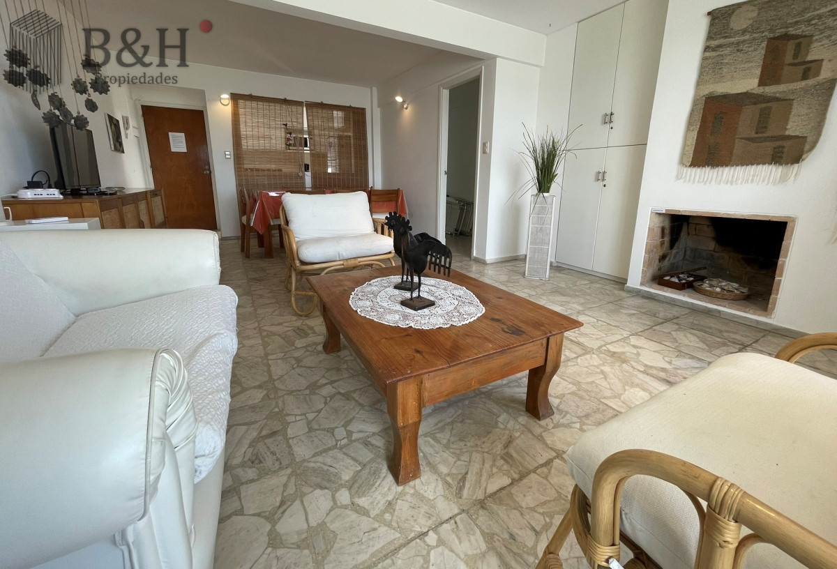 Apartamento ID.3535 - De las propiedades de nuestra administración ofrecemos este hermoso penthouse con órden de venta.