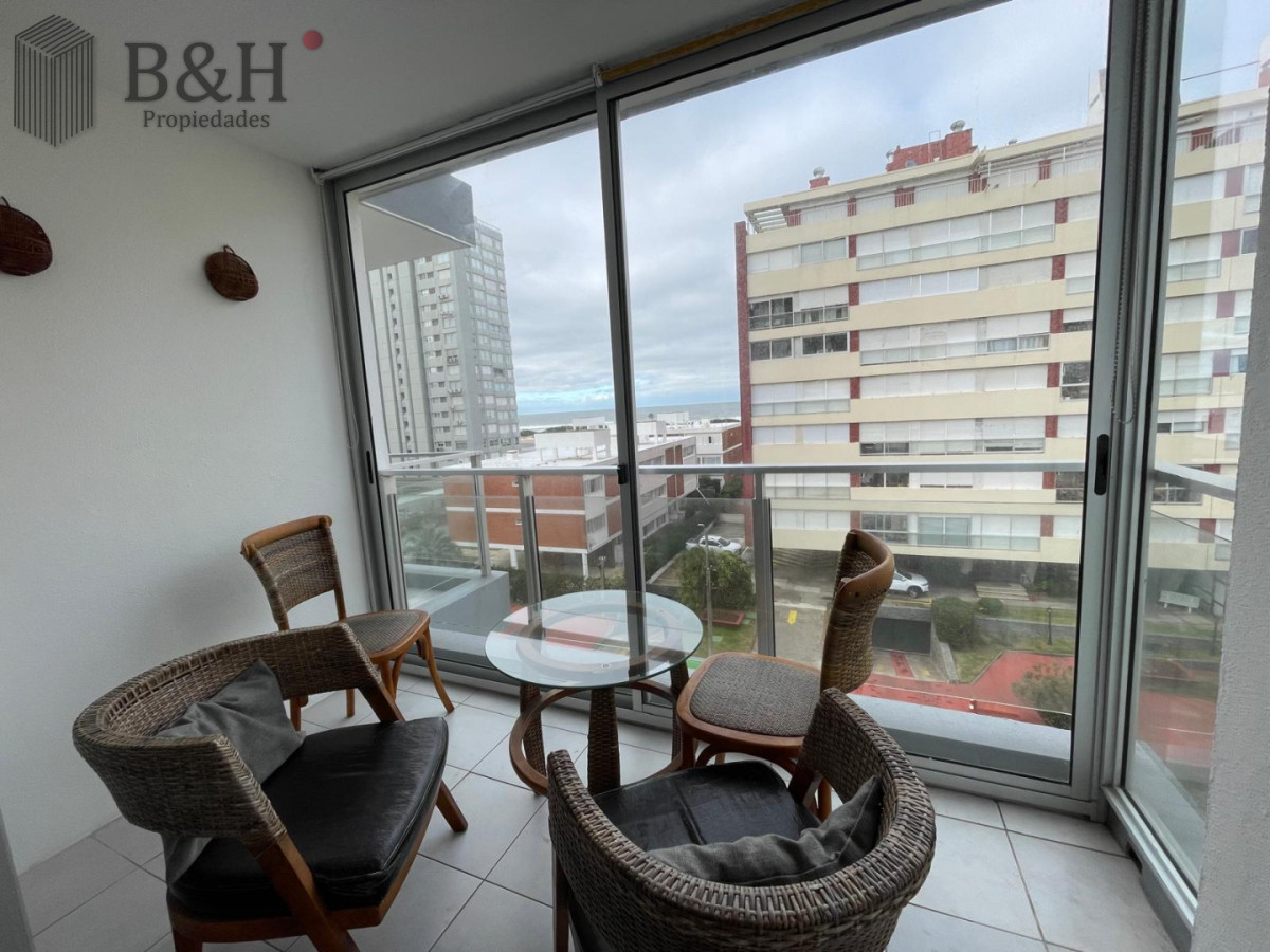 Apartamento ID.7618 - ¡A solo 100 metros del mar en La Pastora! ?✨