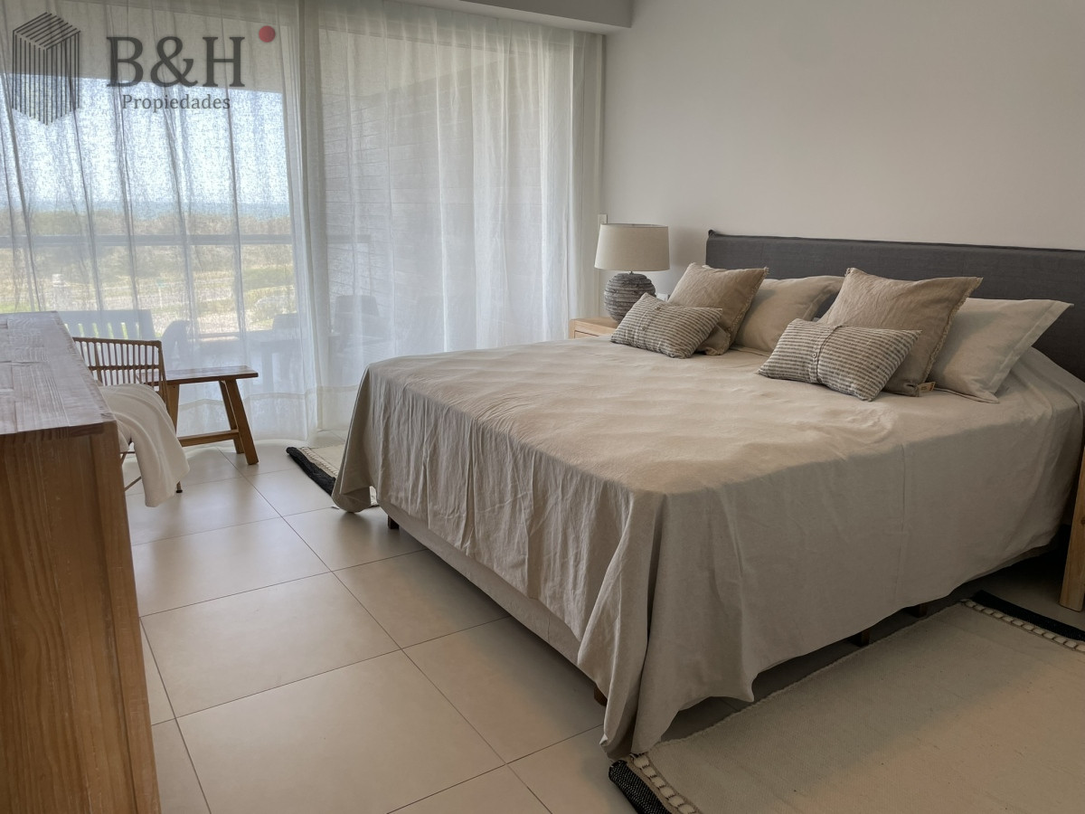 Apartamento ID.3518 - Sobre la brava-Rincón del Indio. Excelente Edificio 