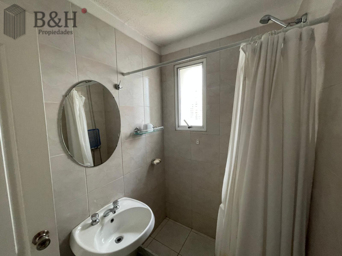 Apartamento ID.7618 - ¡A solo 100 metros del mar en La Pastora! ?✨