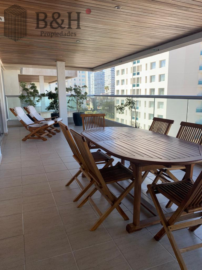 Apartamento ID.6172 - Departamento con vista a la brava y gran terraza, en ICON.