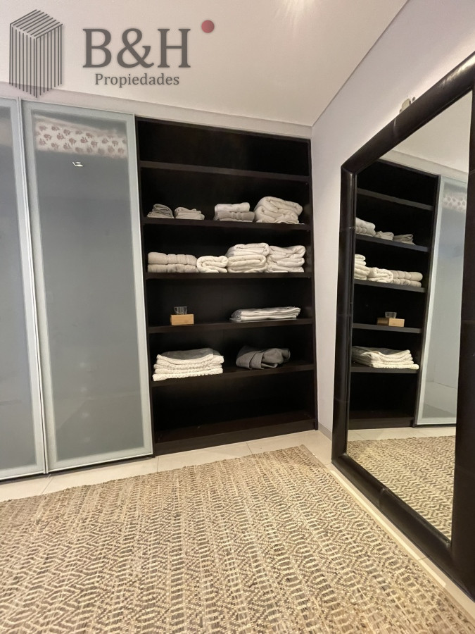 Apartamento ID.3518 - Sobre la brava-Rincón del Indio. Excelente Edificio 