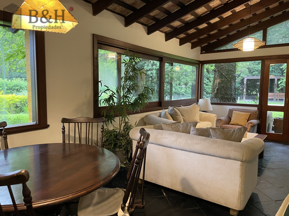 Casa ID.3716 - Rincón del Indio, a dos cuadras del mar con piscina climatizada