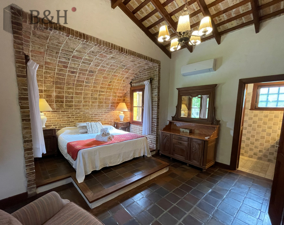 Casa ID.3716 - Rincón del Indio, a dos cuadras del mar con piscina climatizada