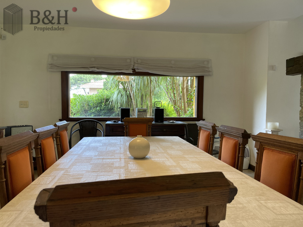 Casa ID.3716 - Rincón del Indio, a dos cuadras del mar con piscina climatizada