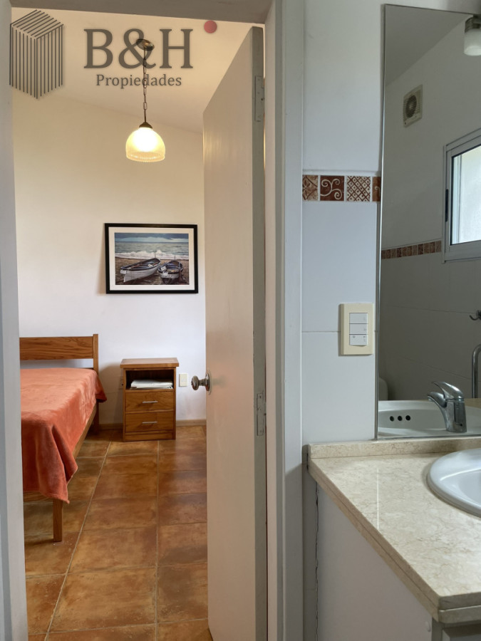 Casa ID.6979 - Descubra el privilegio de vivir en una de la ubicaciones  más codiciadas y buscadas de Punta del Este.