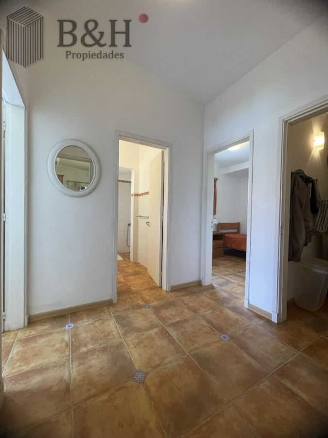 Casa ID.6979 - Descubra el privilegio de vivir en una de la ubicaciones  más codiciadas y buscadas de Punta del Este.