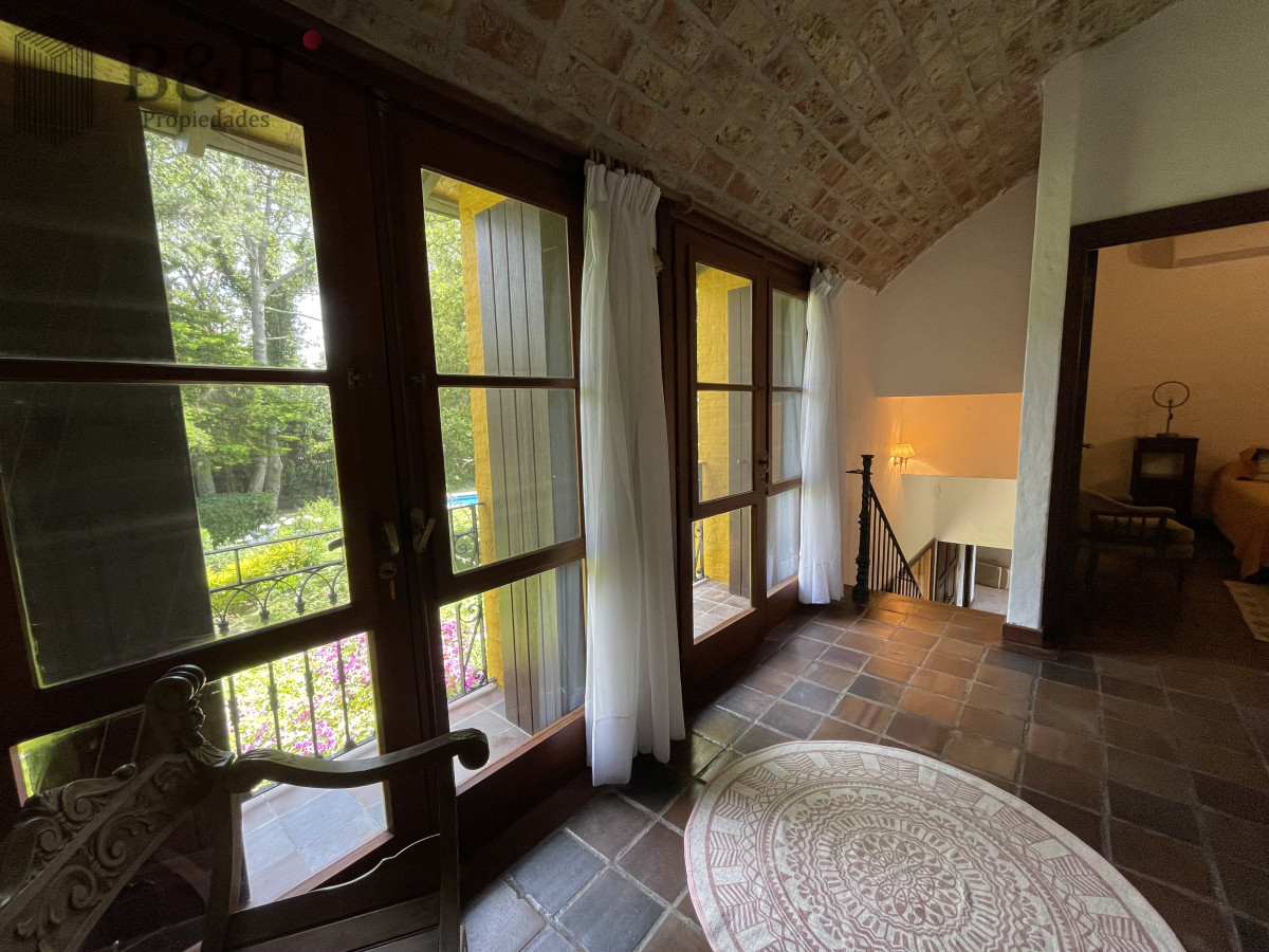 Casa ID.3716 - Rincón del Indio, a dos cuadras del mar con piscina climatizada