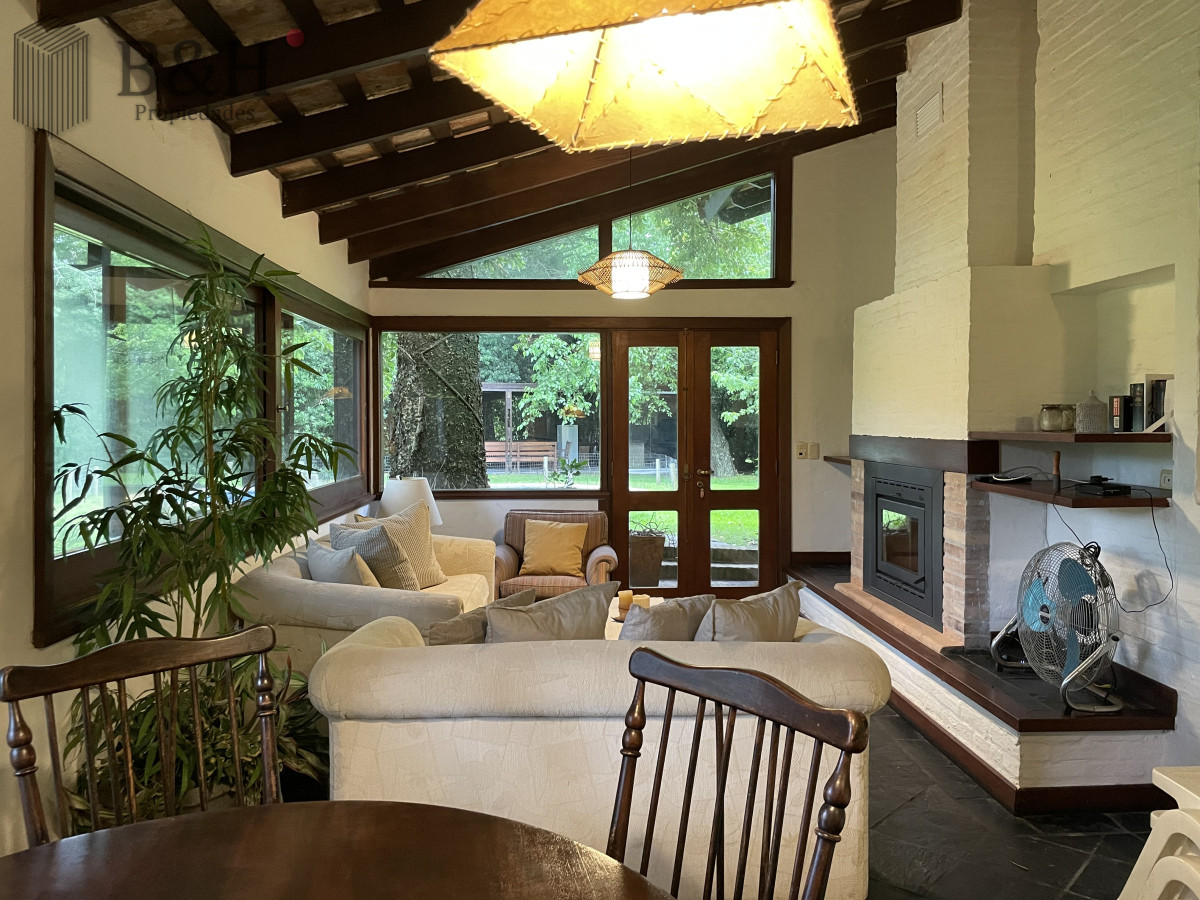 Casa ID.3716 - Rincón del Indio, a dos cuadras del mar con piscina climatizada