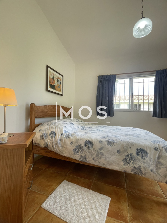 Casa ID.3256 - Descubra el privilegio de vivir en una de la ubicaciones  más codiciadas y buscadas de Punta del Este.