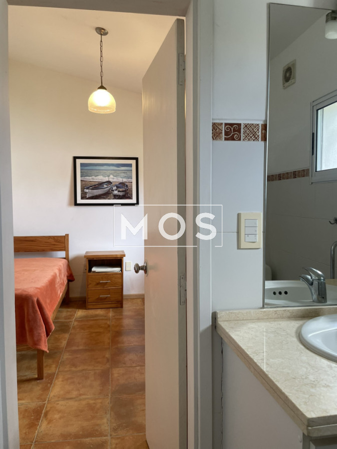 Casa ID.3256 - Descubra el privilegio de vivir en una de la ubicaciones  más codiciadas y buscadas de Punta del Este.