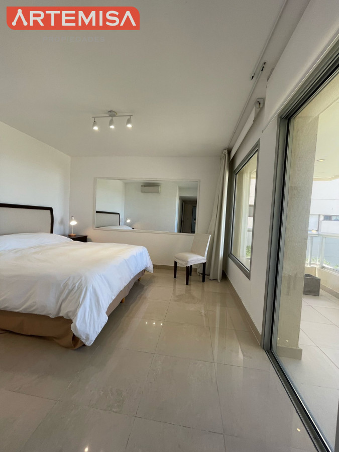 Apartamento ID.658 - Primera fila sobre el mar de la brava con hermosa vista