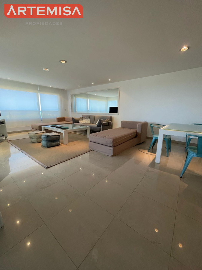 Apartamento ID.658 - Primera fila sobre el mar de la brava con hermosa vista
