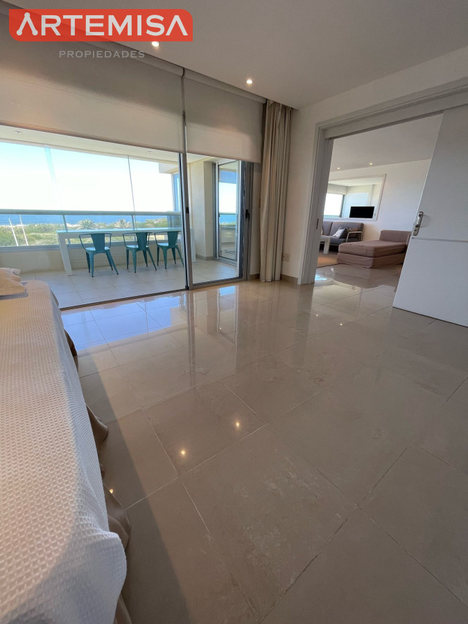 Apartamento ID.658 - Primera fila sobre el mar de la brava con hermosa vista