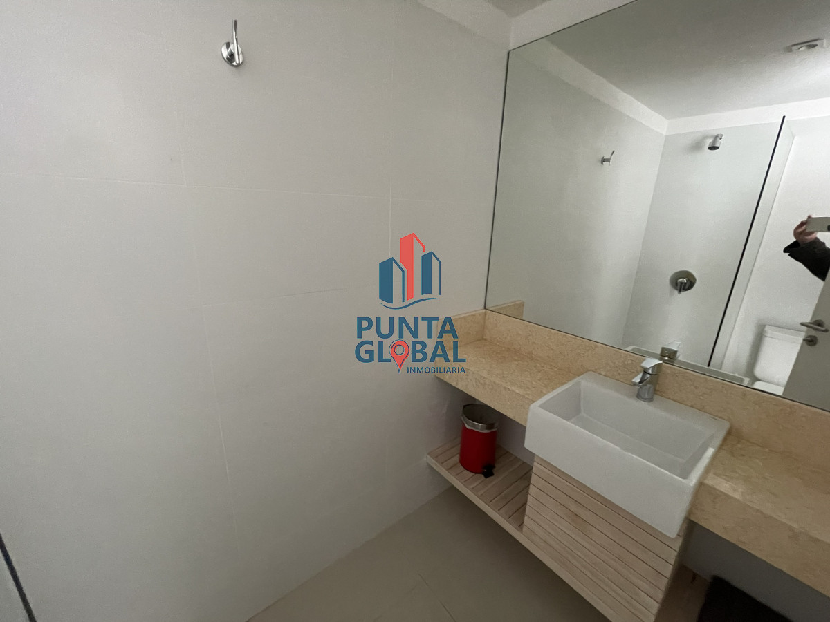 Apartamento ID.214 - Sobre la mansa gran departamento.