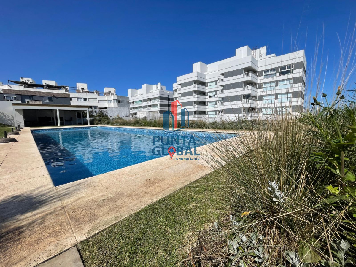 Apartamento ID.214 - Sobre la mansa gran departamento.