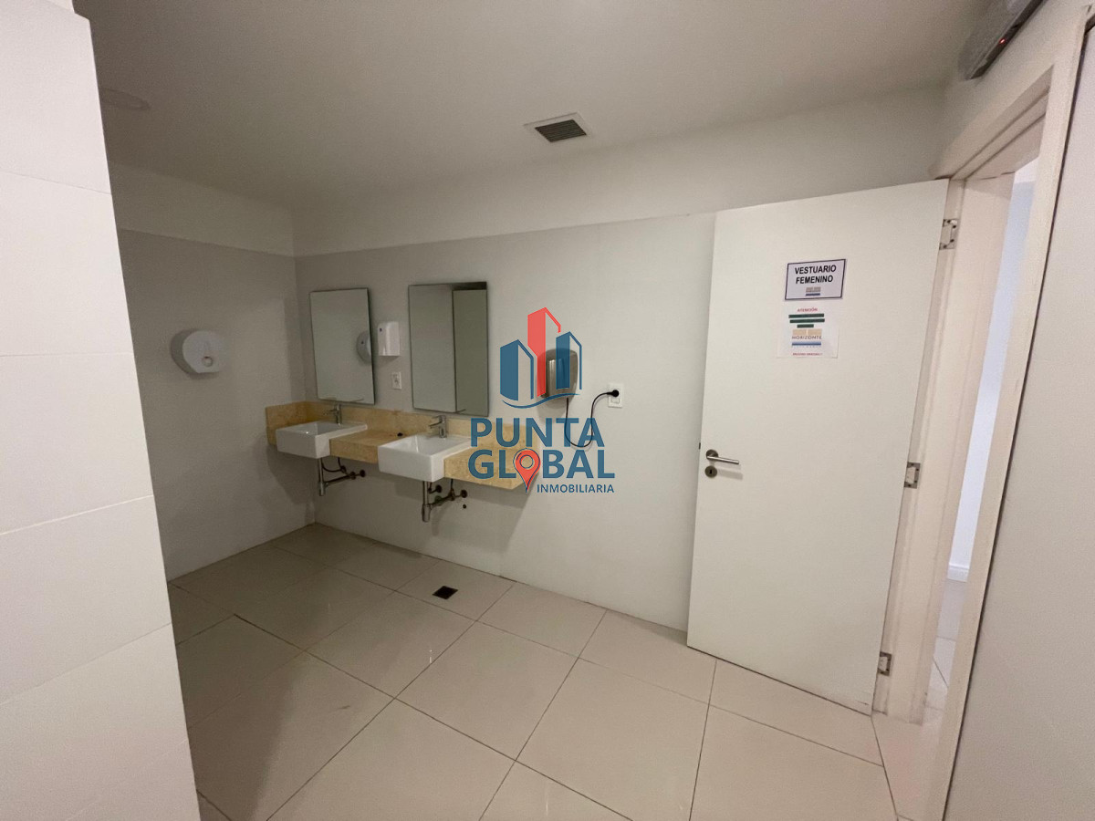 Apartamento ID.214 - Sobre la mansa gran departamento.