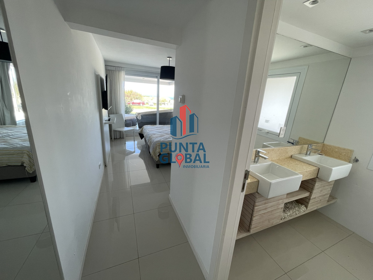 Apartamento ID.214 - Sobre la mansa gran departamento.