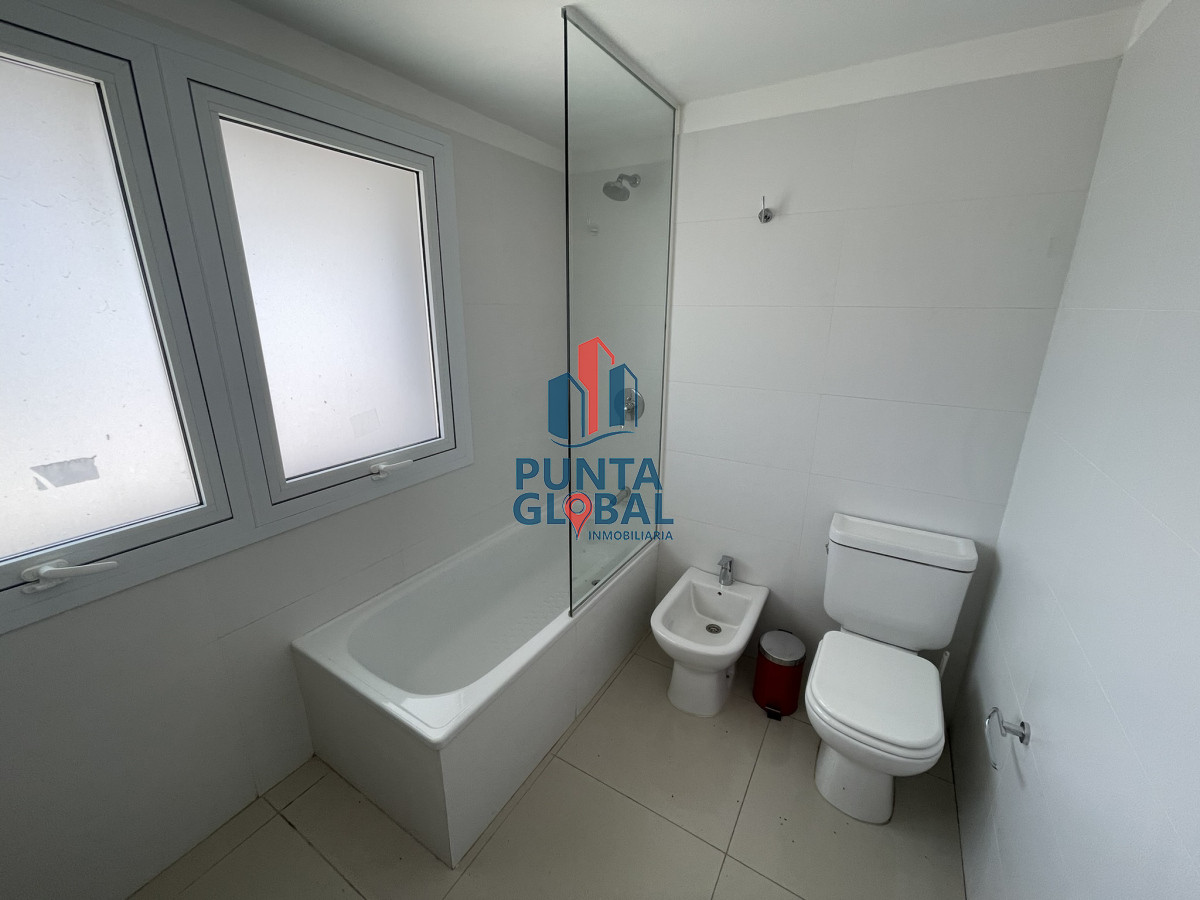 Apartamento ID.214 - Sobre la mansa gran departamento.