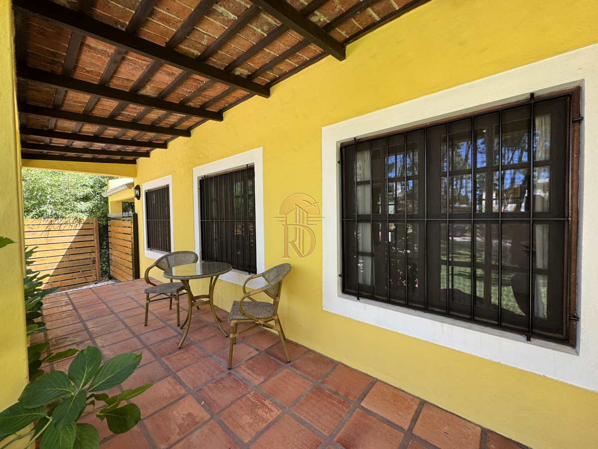 casa en venta en pinares -id-381-2