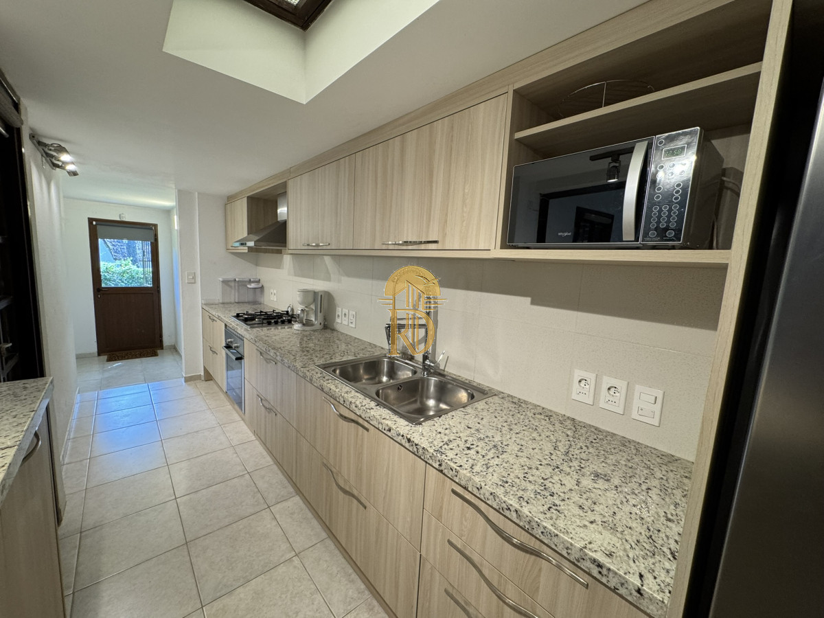 casa en venta en pinares -id-381-20