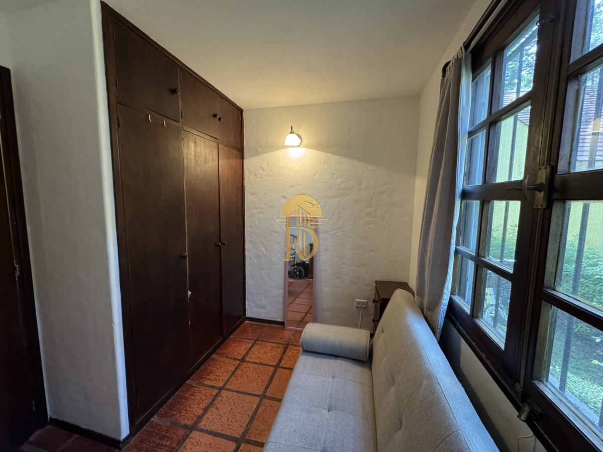 casa en venta en pinares -id-381-29