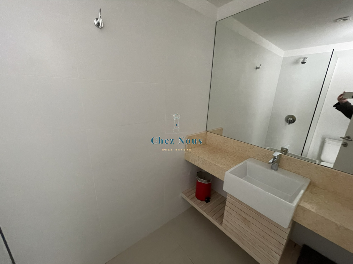 Apartamento ID.397 - Sobre la mansa gran departamento.