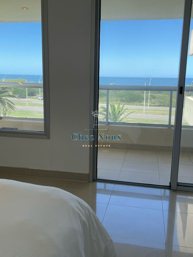 Apartamento ID.835 - Primera fila sobre el mar de la brava con hermosa vista