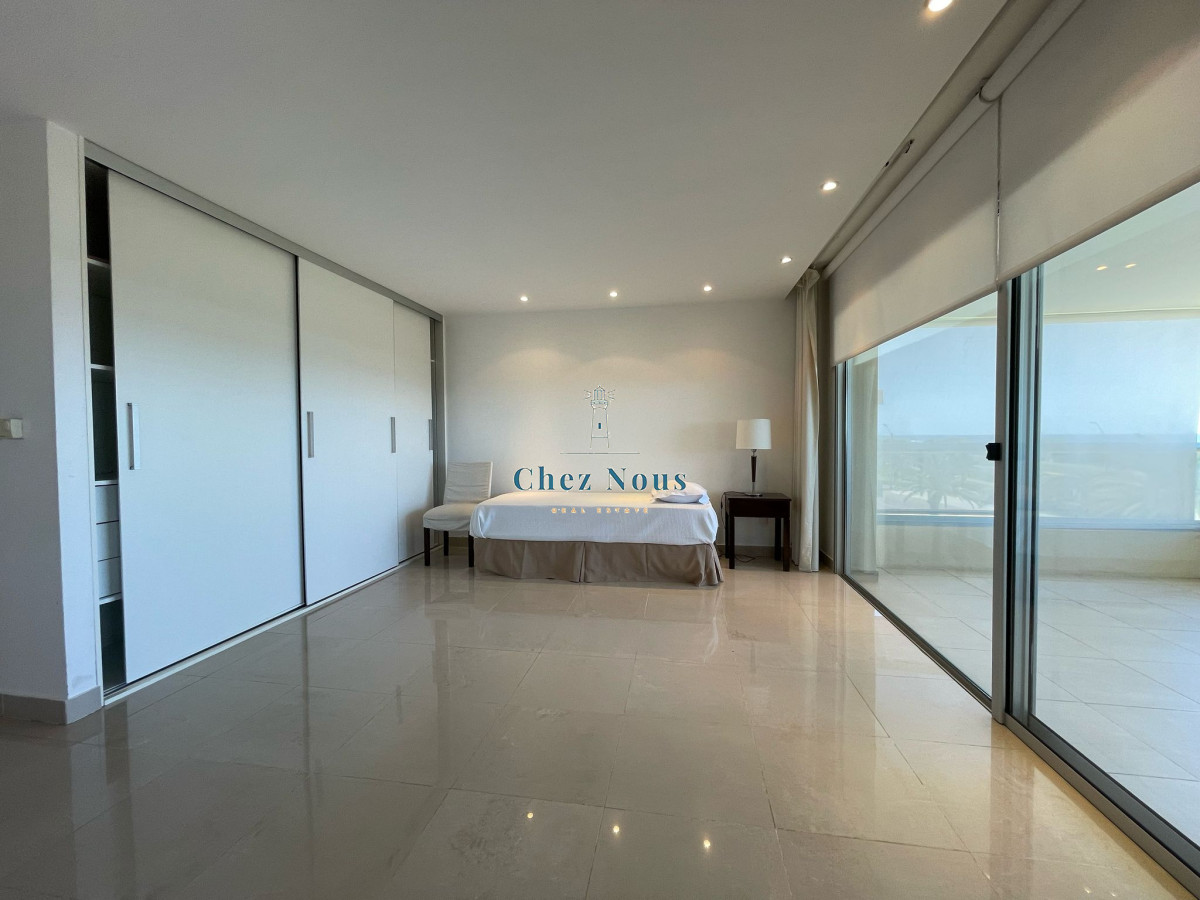 Apartamento ID.835 - Primera fila sobre el mar de la brava con hermosa vista