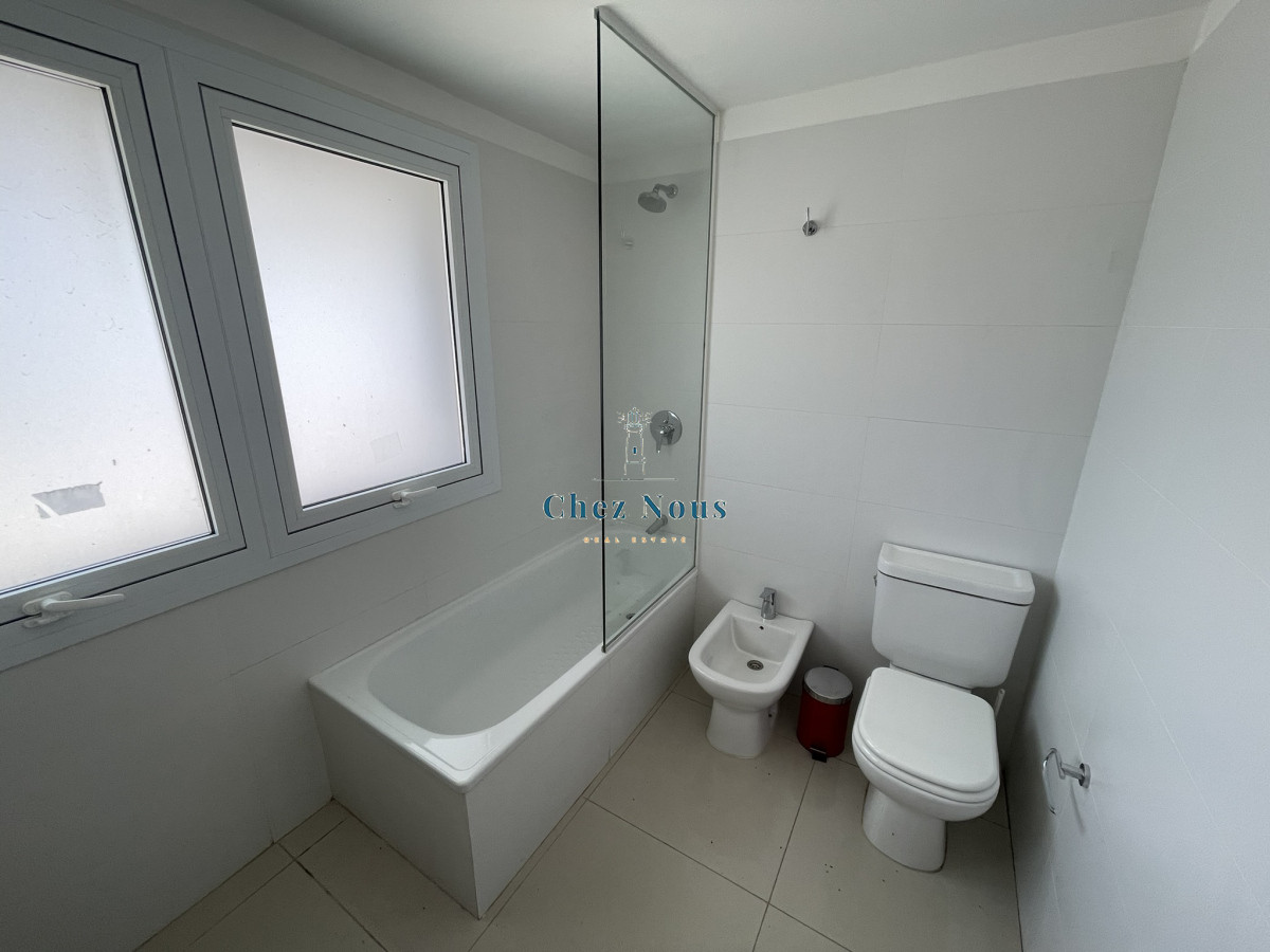 Apartamento ID.397 - Sobre la mansa gran departamento.