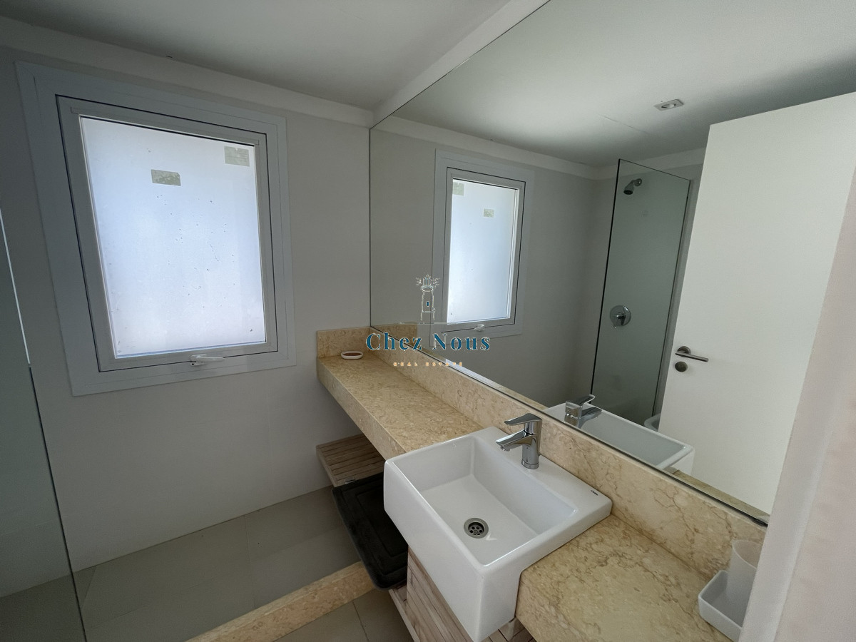 Apartamento ID.397 - Sobre la mansa gran departamento.