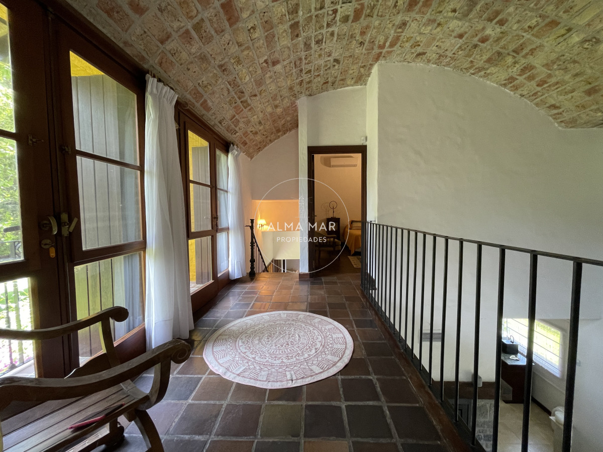 Casa ID.190 - Rincón del Indio, a dos cuadras del mar con piscina climatizada