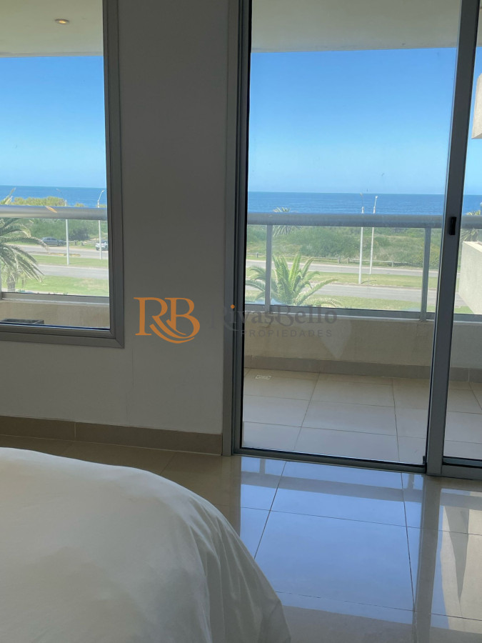 Apartamento ID.10 - Primera fila sobre el mar de la brava con hermosa vista
