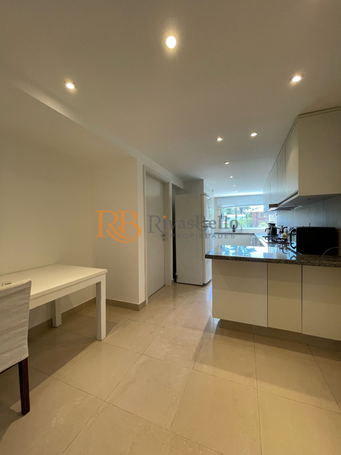 Apartamento ID.10 - Primera fila sobre el mar de la brava con hermosa vista