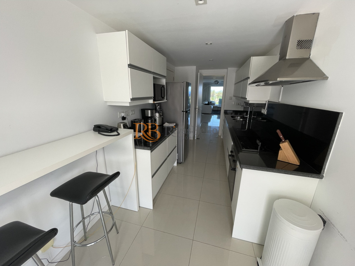 Apartamento ID.21 - Sobre la mansa gran departamento.