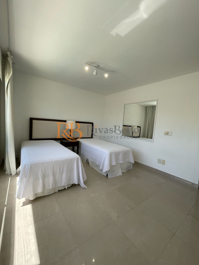 Apartamento ID.10 - Primera fila sobre el mar de la brava con hermosa vista